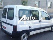 Установка автостекла на Peugeot Partner,  Citroën Berlingo 96-08 (Пежо 