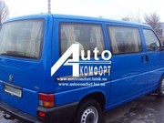 Задний салон,  правое стекло на Volkswagen Transporter Т-4 (Фольксваген